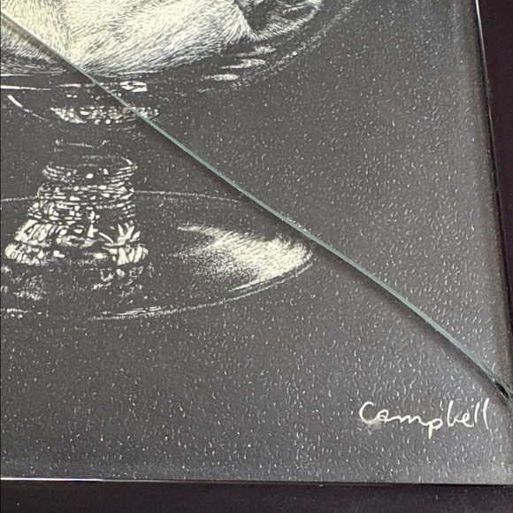 VTG Framed Sleeping Kitten in Glass Signed By Artist Campbell Cracked Glass - Picture 2 of 4